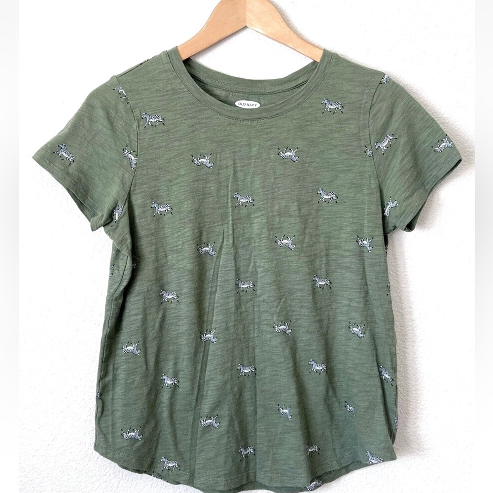 Old Navy Womens Size Small Everywear Tee Green Zebra Safari Animal Print Shirt